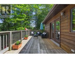 34 SILVER POINT DRIVE - 40