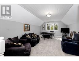 138 HURON ROAD - 18