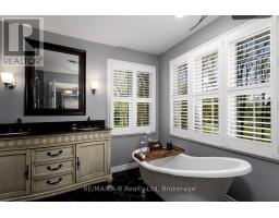 138 HURON ROAD - 23