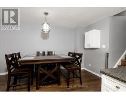 225 HURON STREET S - 14