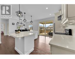 329 PATTEN CRESCENT - 10