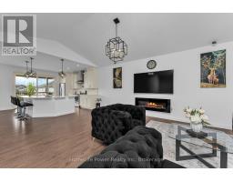 329 PATTEN CRESCENT - 12