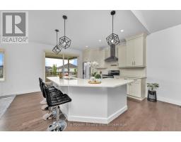 329 PATTEN CRESCENT - 15