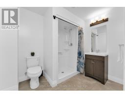 329 PATTEN CRESCENT - 28