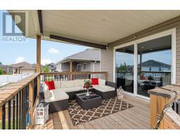 329 PATTEN CRESCENT - 32