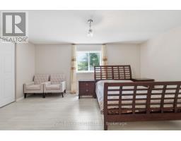 19 - 10 FALLOWFIELD DRIVE - 15