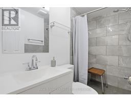 19 - 10 FALLOWFIELD DRIVE - 24