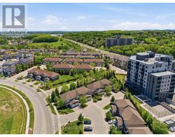 19 - 10 FALLOWFIELD DRIVE - 33