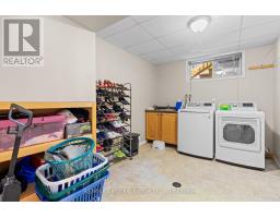815 MARKET STREET - 34