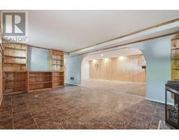 476 CARLING TERRACE - 28