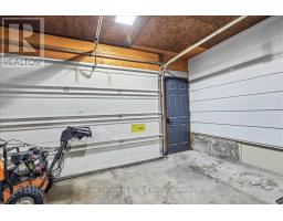77 CHALK STREET N - 37