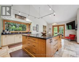 69 WOODLAND GLEN DRIVE - 13