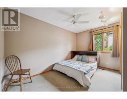 69 WOODLAND GLEN DRIVE - 23