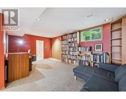 69 WOODLAND GLEN DRIVE - 34