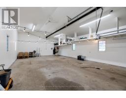 259 DINSLEY STREET - 48