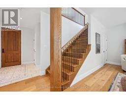839 WATSON STREET S - 16