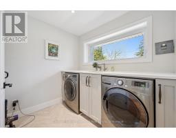 839 WATSON STREET S - 25