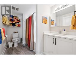 839 WATSON STREET S - 31