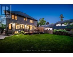839 WATSON STREET S - 37
