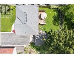 839 WATSON STREET S - 44