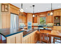 374 CONCESSION 12 E - 18