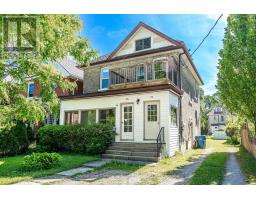 31 BAY STREET - 1