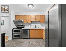 44 - 35 ROEHAMPTON CRESCENT - 11