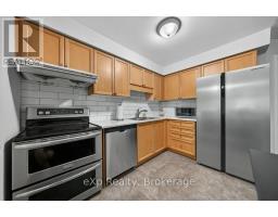 44 - 35 ROEHAMPTON CRESCENT - 12