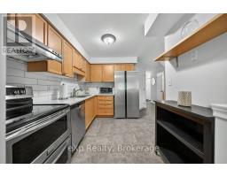 44 - 35 ROEHAMPTON CRESCENT - 13