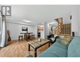 44 - 35 ROEHAMPTON CRESCENT - 21