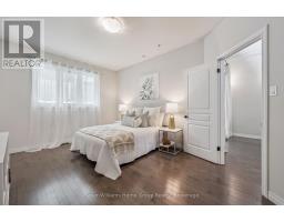 12 - UNIT 12 GOSLING GARDENS - 12