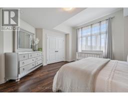 12 - UNIT 12 GOSLING GARDENS - 19