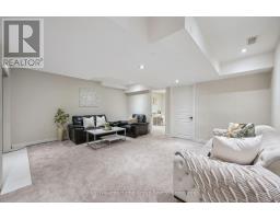 12 - UNIT 12 GOSLING GARDENS - 22