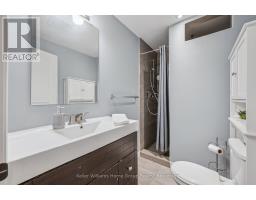12 - UNIT 12 GOSLING GARDENS - 27
