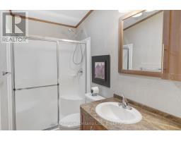 M24 - 13 SOUTHLINE AVENUE - 20