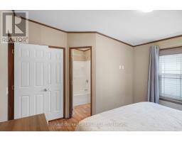 M24 - 13 SOUTHLINE AVENUE - 28