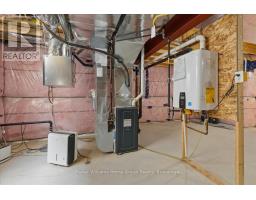 113 WALSH STREET - 44