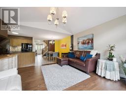 462 LAUSANNE CRESCENT - 13