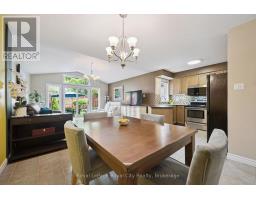 462 LAUSANNE CRESCENT - 14
