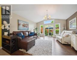 462 LAUSANNE CRESCENT - 16