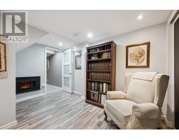462 LAUSANNE CRESCENT - 29
