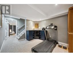 462 LAUSANNE CRESCENT - 34