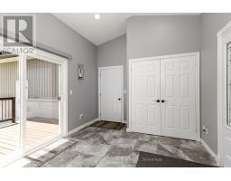 276 MECHANIC STREET W - 16