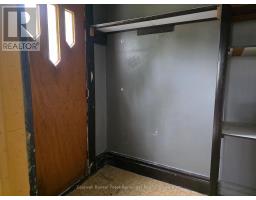 21 PETER STREET S - 13