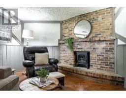 9 SIMPSON COURT - 32