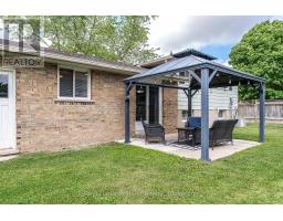 9 SIMPSON COURT - 40