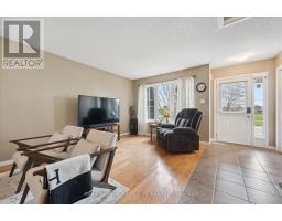 105 SPENCER DRIVE - 6