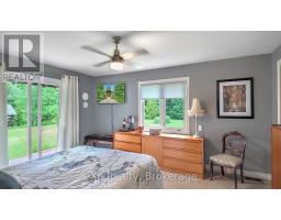 633598 ARTEMESIA-GLENELG TOWNLINE - 25