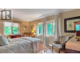 633598 ARTEMESIA-GLENELG TOWNLINE - 27