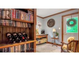 633598 ARTEMESIA-GLENELG TOWNLINE - 30